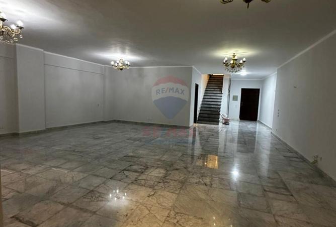 87830126 - Property Image 3