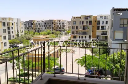 Apartment - 3 Bedrooms - 3 Bathrooms for sale in Sodic East - 6th District - New Heliopolis - Cairo