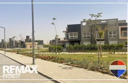 Townhouse - 3 Bedrooms - 3 Bathrooms for sale in Kayan - Sheikh Zayed Compounds - Sheikh Zayed City - Giza