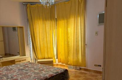 Apartment - 2 Bedrooms - 2 Bathrooms for sale in Mohammed Al Maqref St. - 6th Zone - Nasr City - Cairo