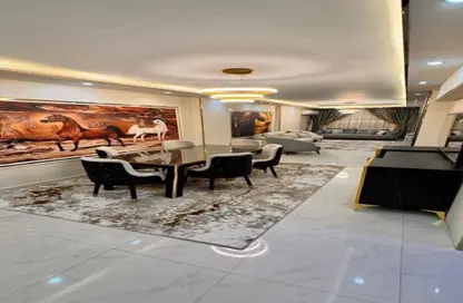 شقة - 2 غرف نوم - 2 حمامات للايجار في شارع حافظ رمضان - المنطقة السادسة - مدينة نصر - القاهرة