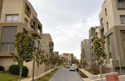 Apartment - 2 Bedrooms - 2 Bathrooms for sale in Palm Hills Village Gate - South Investors Area - New Cairo City - Cairo Apartment - 2 Bedrooms - 2 Bathrooms for sale in Palm Hills Village Gate - South Investors Area - New Cairo City - Cairo