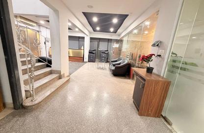 Office Space - Studio - 3 Bathrooms for rent in Al Laselky St. - El Laselky - New Maadi - Hay El Maadi - Cairo