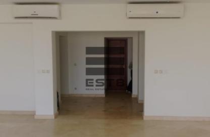 Apartment - 3 Bedrooms - 3 Bathrooms for rent in Uptown Cairo - Mokattam - Cairo