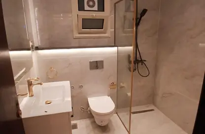 شقة - 3 غرف نوم - 3 حمامات للبيع في شارع محمد حسنين هيكل - المنطقة السادسة - مدينة نصر - القاهرة