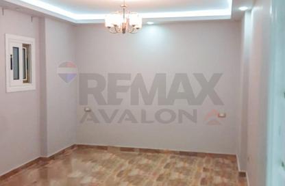Apartment - 2 Bedrooms - 1 Bathroom for sale in Smouha - Hay Sharq - Alexandria Apartment - 2 Bedrooms - 1 Bathroom for sale in Smouha - Hay Sharq - Alexandria