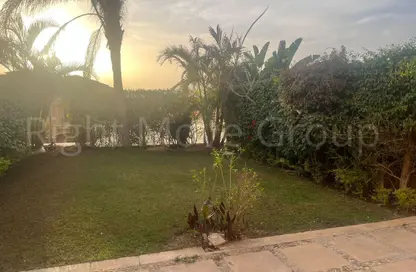 Townhouse - 3 Bedrooms - 3 Bathrooms for sale in Royal Meadows - Sheikh Zayed Compounds - Sheikh Zayed City - Giza