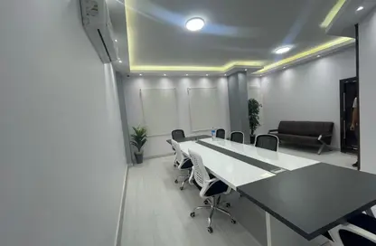 مساحات مكتبية - 2 غرف نوم - 1 حمام للايجار في فى90 - شارع التسعين الشمالي - التجمع الخامس - مدينة القاهرة الجديدة - القاهرة مساحات مكتبية - 2 غرف نوم - 1 حمام للايجار في فى90 - شارع التسعين الشمالي - التجمع الخامس - مدينة القاهرة الجديدة - القاهرة