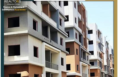 Apartment - 3 Bedrooms - 1 Bathroom for sale in Prime Avenue - Hadayek October - 6 October City - Giza