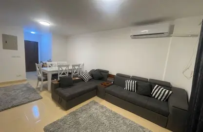 Apartment - 3 Bedrooms - 2 Bathrooms for rent in Privado - Madinaty - Cairo