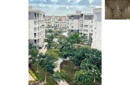 شقة - 3 غرف نوم - 2 حمامات للايجار في B10 - مدينتي - القاهرة