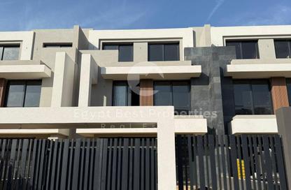 Villa - 5 Bedrooms - 4 Bathrooms for sale in El Patio Town - 5th Settlement Compounds - The 5th Settlement - New Cairo City - Cairo