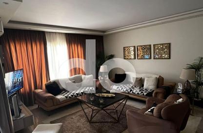 شقة - 2 - 2 للبيع في فيلدج جيت - المستثمرين الجنوبية - مدينة القاهرة الجديدة - القاهرة شقة - 2 - 2 للبيع في فيلدج جيت - المستثمرين الجنوبية - مدينة القاهرة الجديدة - القاهرة