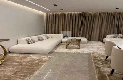 Apartment - 3 Bedrooms - 3 Bathrooms for rent in Garden Residence - Hyde Park - New Cairo City - Cairo