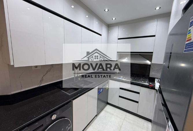 84518153 - Property Image 3