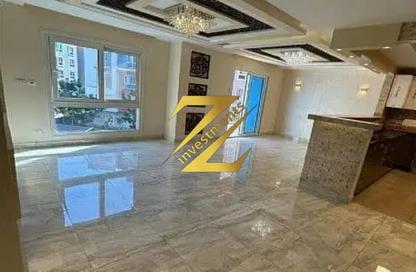 شقة - 4 غرف نوم - 2 حمامات للبيع في الجار - كمبوندات الشروق - مدينة الشروق - القاهرة