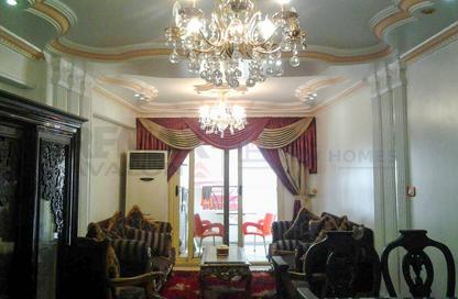 شقة - 3 غرف نوم - 3 حمامات للايجار في شارع كفر عبده - كفر عبده - رشدي - حي شرق - الاسكندرية
