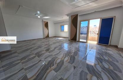 Apartment - 3 Bedrooms - 2 Bathrooms for sale in El Narges Buildings - Al Narges - New Cairo City - Cairo