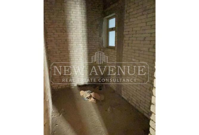 81831619 - Property Image 3