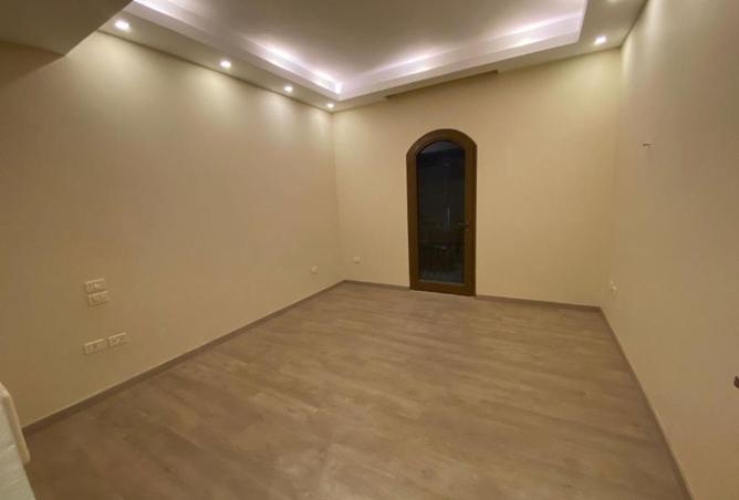 81566170 - Property Image 3