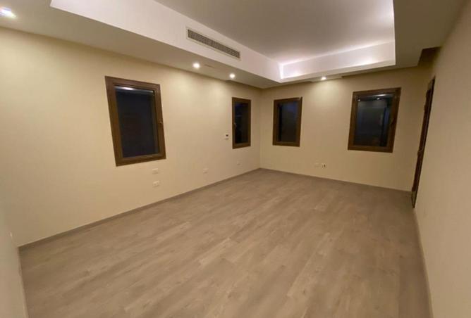81566170 - Property Image 2