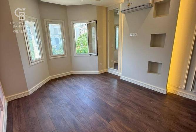 52462380 - Property Image 3