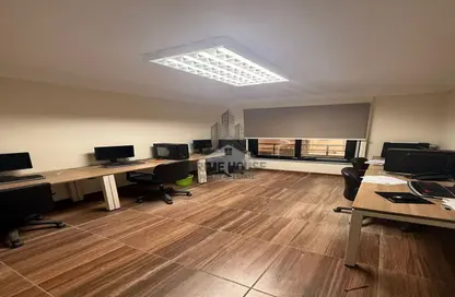 مساحات مكتبية - 3 غرف نوم - 2 حمامات للايجار في شارع عمر المختار - جناكليس - حي شرق - الاسكندرية