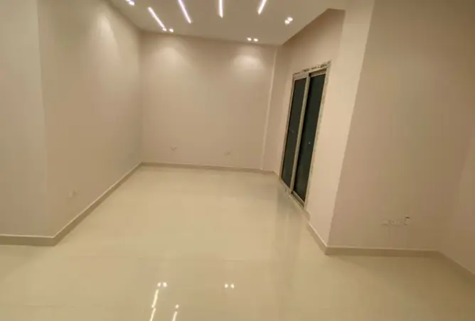 121153115 - Property Image 2
