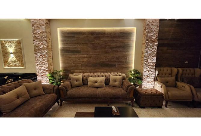 8481119 - Property Main Image