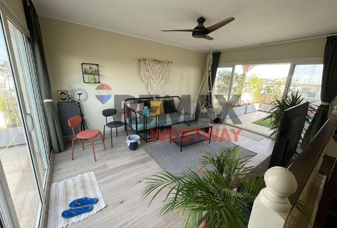 8703198 - Property Image 2