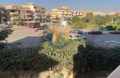 Apartment - 4 Bedrooms - 3 Bathrooms for sale in Area A - Ganoob El Acadimia - New Cairo City - Cairo