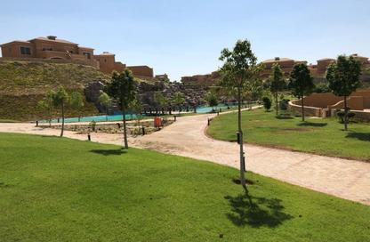 Villa - 7+ Bedrooms - 7 Bathrooms for sale in Royal Meadows - Sheikh Zayed Compounds - Sheikh Zayed City - Giza
