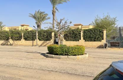 فيلا - 4 - 5 للبيع في وادي النخيل - طريق مصر اسكندرية الصحراوي - مدينة 6 أكتوبر - الجيزة