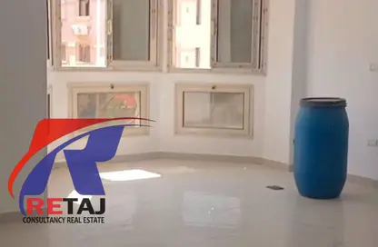Apartment - 3 Bedrooms - 3 Bathrooms for rent in Al Imam Ahmad Ibn Hanbal St. - El Yasmeen 7 - El Yasmeen - New Cairo City - Cairo