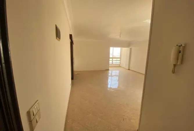 69823538 - Property Image 3