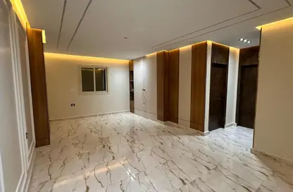 Apartment - 2 Bedrooms - 1 Bathroom for sale in Gate 4 - Mena - Hadayek El Ahram - Giza