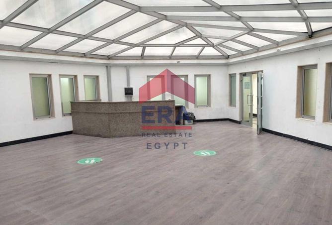 8601003 - Property Main Image