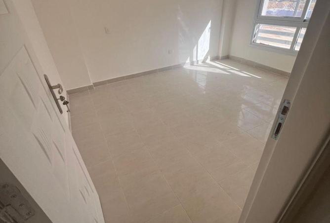 68801459 - Property Image 2