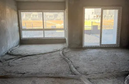 Townhouse - 3 Bedrooms - 3 Bathrooms for sale in Kayan - Sheikh Zayed Compounds - Sheikh Zayed City - Giza Townhouse - 3 Bedrooms - 3 Bathrooms for sale in Kayan - Sheikh Zayed Compounds - Sheikh Zayed City - Giza