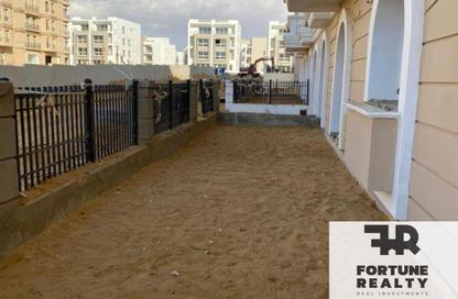 Apartment - 3 Bedrooms - 3 Bathrooms for sale in Garden Residence - Hyde Park - New Cairo City - Cairo