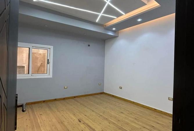 8640377 - Property Image 3