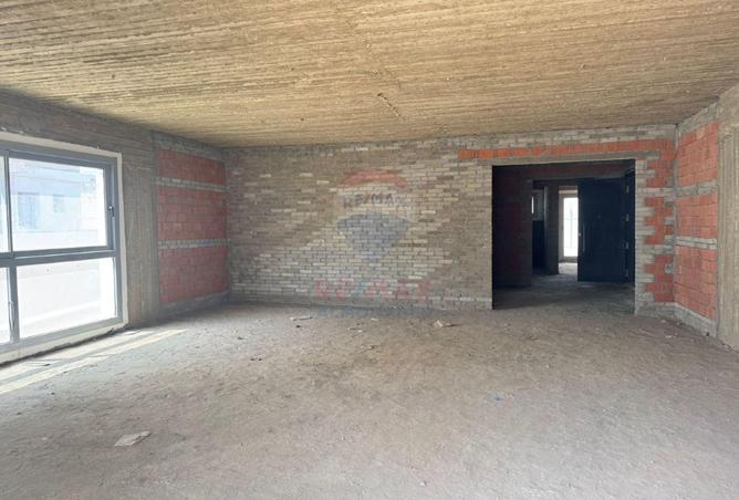 8703540 - Property Image 3