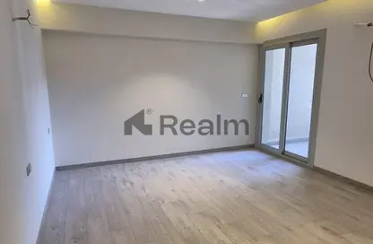 فيلا - 4 غرف نوم - 4 حمامات للبيع في غرب الجولف - كمبوندات القطامية - القطامية - مدينة القاهرة الجديدة - القاهرة