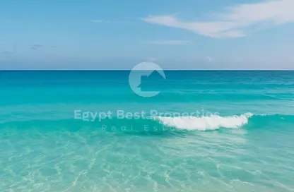 شاليه - 4 غرف نوم - 4 حمامات للبيع في سيلڤر ساندس - قسم مرسي مطروح - الساحل الشمالي