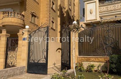 Apartment - 3 Bedrooms - 1 Bathroom for sale in North Lotus - El Lotus - New Cairo City - Cairo