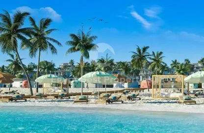 Chalet - 2 Bedrooms - 2 Bathrooms for sale in The Med - Ras Al Hekma - North Coast