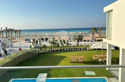 Chalet - 2 Bedrooms - 2 Bathrooms for sale in Mountain View - Ras Al Hekma - North Coast