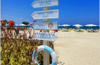 Chalet - 2 Bedrooms - 2 Bathrooms for sale in Mountain View - Ras Al Hekma - North Coast