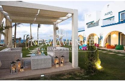 Chalet - 2 Bedrooms - 2 Bathrooms for sale in Mountain View - Ras Al Hekma - North Coast