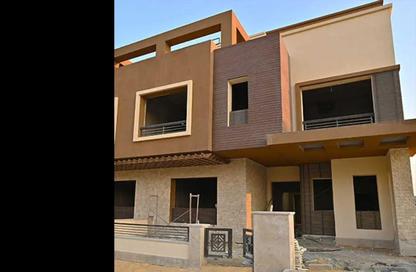 منزل مزدوج - 4 غرف نوم - 4 حمامات للبيع في نيو جيزة - طريق مصر اسكندرية الصحراوي - مدينة 6 أكتوبر - الجيزة